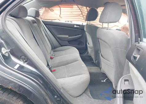 2005 Honda Accord 2.4 Lx z USA, uszkodzony, nr VIN 1HGCM56455A100980